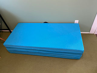 ヨーネルコを三つ折りした